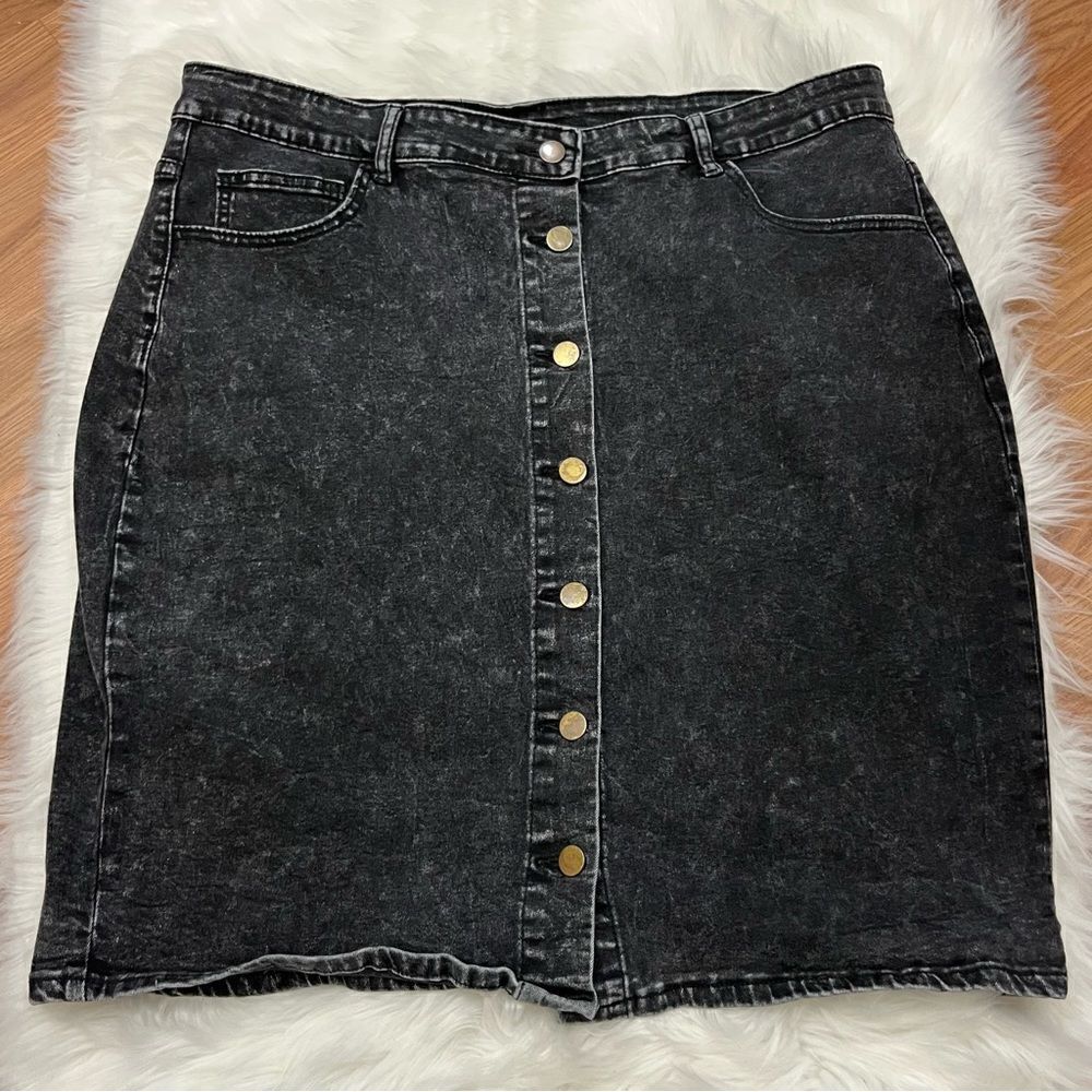 Shein Stone Wash Black Button Front Denim Skirt 4X